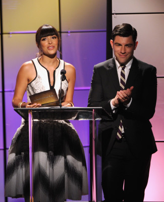 Hannah Simone pic #605245