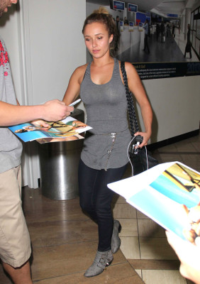 Hayden Panettiere  pic #658875