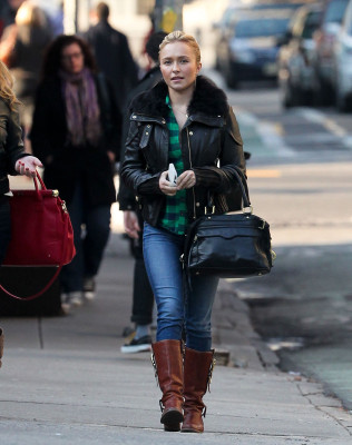 Hayden Panettiere  pic #549539
