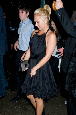 photo 4 in Hayden Panettiere  gallery [id389109] 2011-04-27 00:00:00