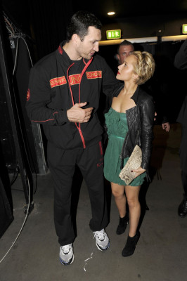 photo 16 in Hayden Panettiere  gallery [id306179] 2010-10-21 00:00:00