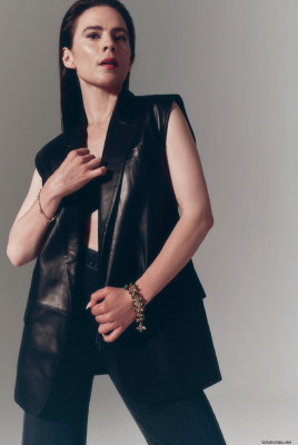 Hayley Atwell for L'OFFICIEL LIECHTENSTEIN