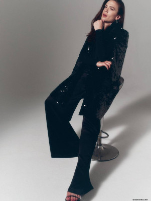 Hayley Atwell for L'OFFICIEL LIECHTENSTEIN