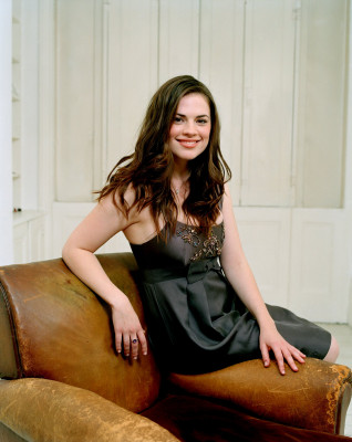 Hayley Atwell - Photoshoot 2007