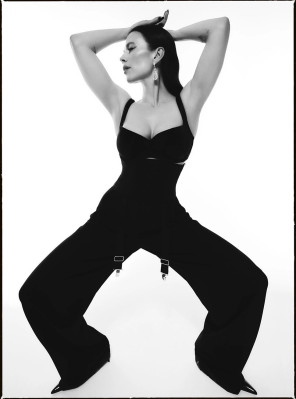 Hayley Atwell for The Glossary Magazine