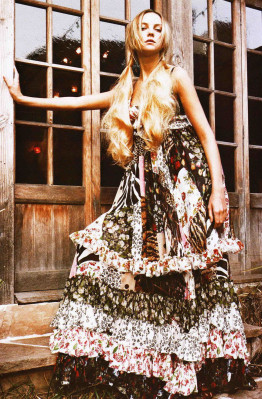 Heather Marks pic #165285