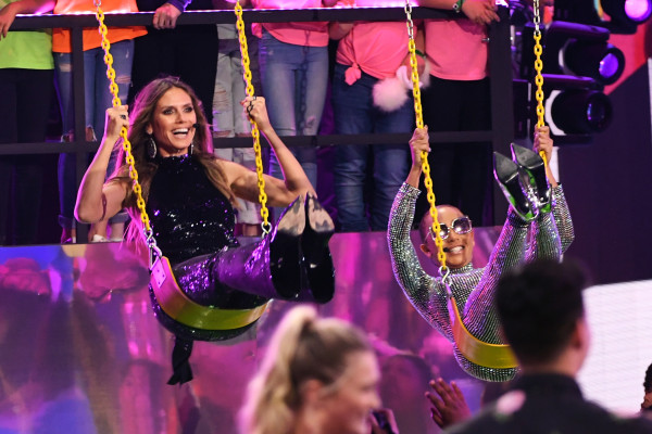 Heidi Klum - Kids Choice Awards 03/24/2018