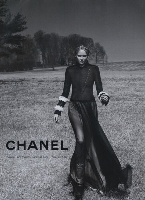 Heidi Mount &amp;amp; Freja Beha Erichsen ~ Chanel Fall/Winter 2009.10 by Karl Lagerfeld