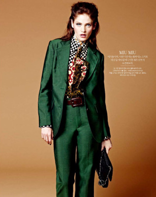 Heidi Mount for Sure Korea September 2012