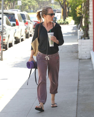 photo 7 in Helen Hunt gallery [id547468] 2012-08-13 00:00:00