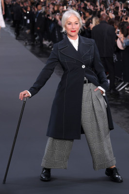 Helen Mirren Walks L’Oreal Show, PFW in Paris 