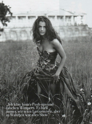 Helena Christensen pic #654519