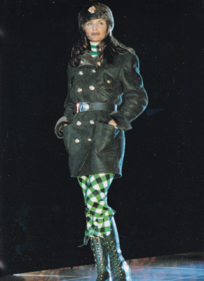 Helena Christensen at Gianni Versace ready-to-wear fallwinter 1993