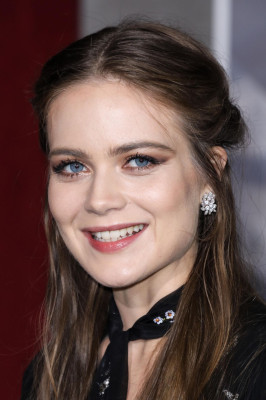 Hera Hilmar– “Mortal Engines” Pemiere in LA
