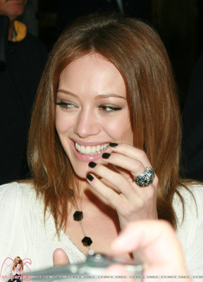 Hilary Duff pic #127621
