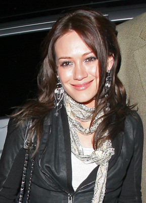 Hilary Duff pic #130050