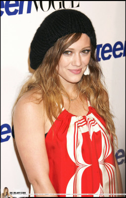 Hilary Duff pic #130642