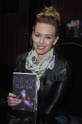 Hilary Duff pic #376893