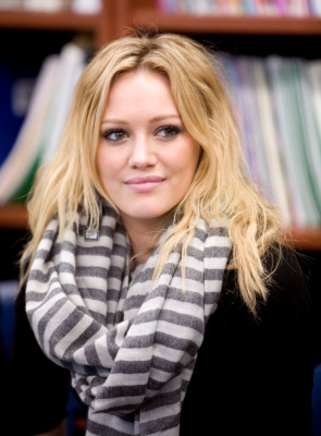 Hilary Duff pic #143953