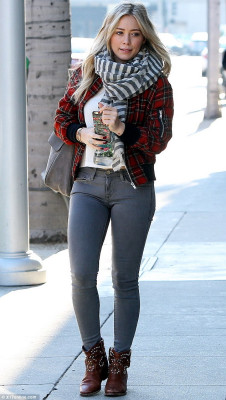Hilary Duff pic #785608