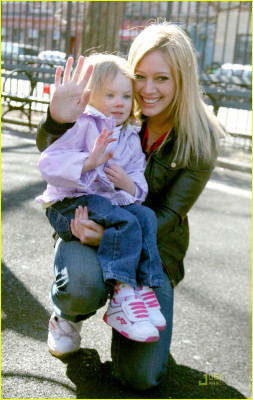 Hilary Duff pic #144400