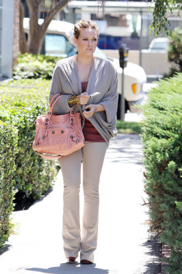 Hilary Duff pic #416609