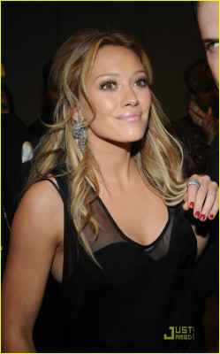 Hilary Duff pic #122134