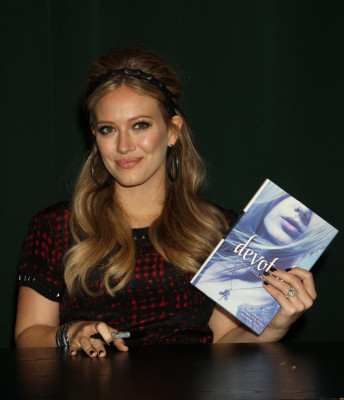 Hilary Duff pic #428149