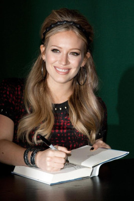 Hilary Duff pic #428150