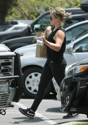 Hilary Duff pic #730723