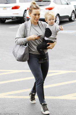 Hilary Duff pic #682293