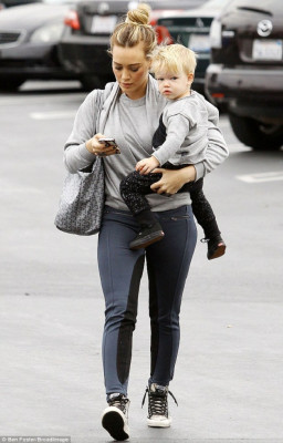 Hilary Duff pic #680847