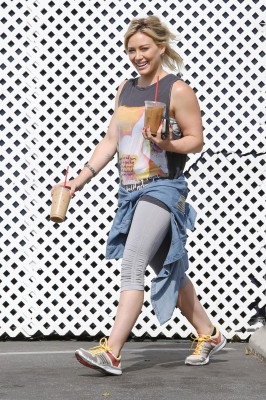 Hilary Duff pic #728343