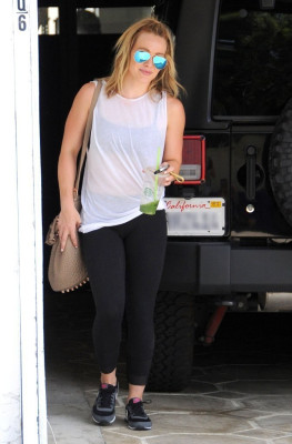 Hilary Duff pic #751294