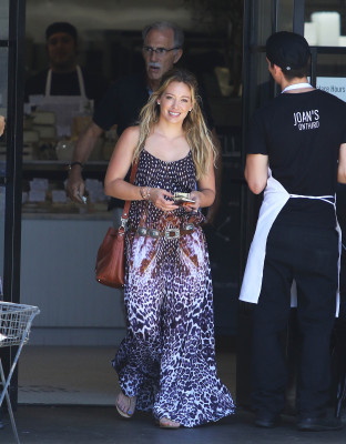 Hilary Duff pic #819104