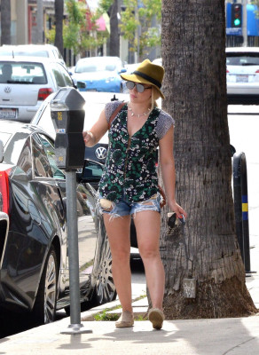 Hilary Duff pic #881927