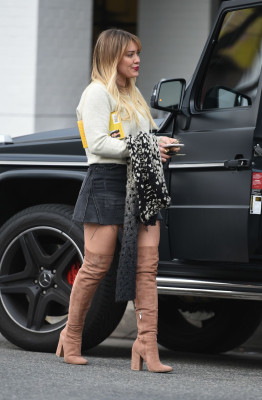 Hilary Duff – Out in Beverly Hills