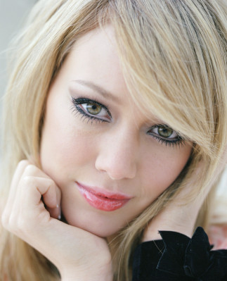 Hilary Duff pic #130893