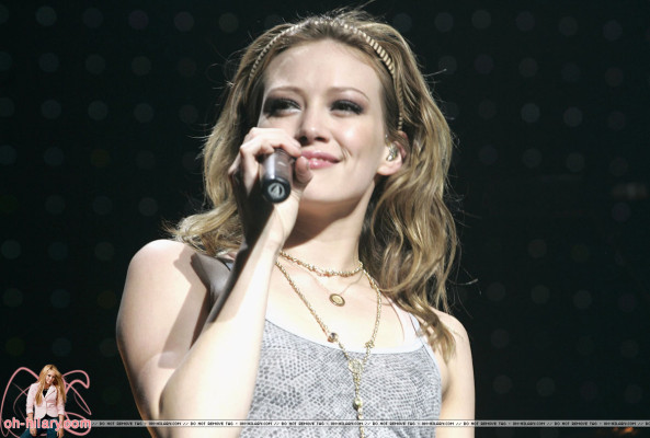 Hilary Duff pic #128635