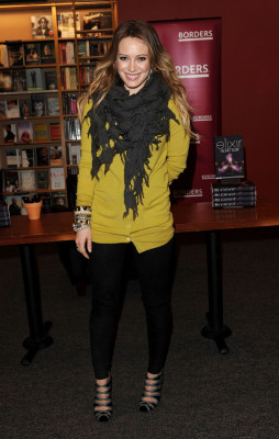 Hilary Duff pic #321341