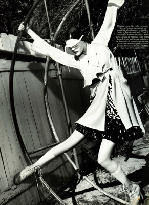 photo 8 in Hilary Rhoda gallery [id169019] 2009-06-24 00:00:00