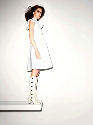Hilary Rhoda pic #642986