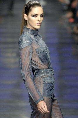 photo 23 in Hilary Rhoda gallery [id182847] 2009-08-10 00:00:00