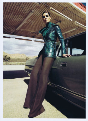 Hilary Rhoda pic #402053