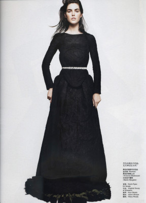 photo 3 in Hilary Rhoda gallery [id176250] 2009-07-14 00:00:00