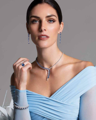 Hilary Rhoda ~ Hyde Park Jewelers Book 2022 2023 by Edwin Santa