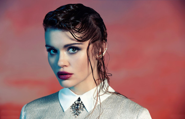 Holland Roden pic #770555