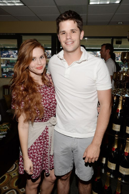 photo 21 in Holland Roden gallery [id799599] 2015-03-31 00:00:00
