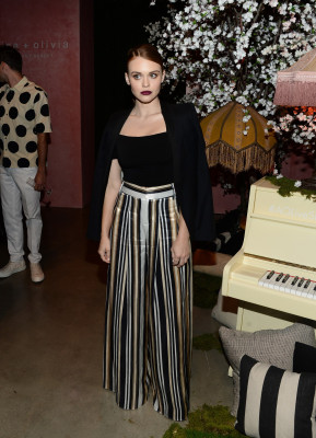 photo 10 in Holland Roden gallery [id880712] 2016-04-15 00:00:00