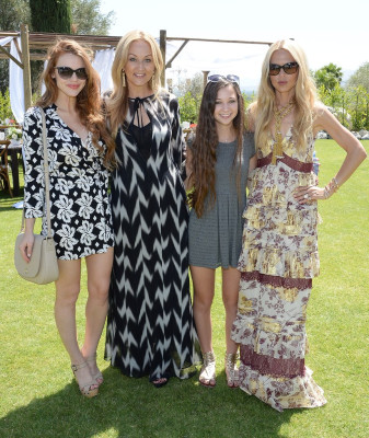 photo 14 in Holland Roden gallery [id801790] 2015-04-21 00:00:00